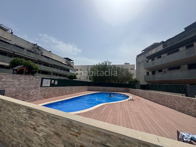 Foto 991ee423-dcb2-4893-b3f6-bbfe5f2820cb. Pis amb calefacció aparcament piscina a Bonavista Vendrell (El)