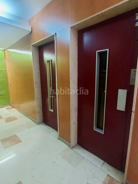 Foto a4d802e2-5901-4864-a6d3-5c601840a6a7. Pis amb aparcament a San Carlos - San José Sevilla