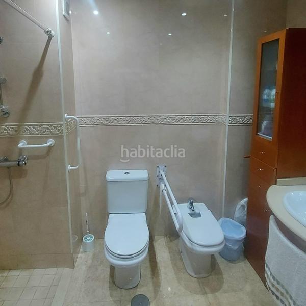 Foto bbee1857-e162-4dc0-a3ed-a6d00744dabc. Pis amb aparcament a San Carlos - San José Sevilla