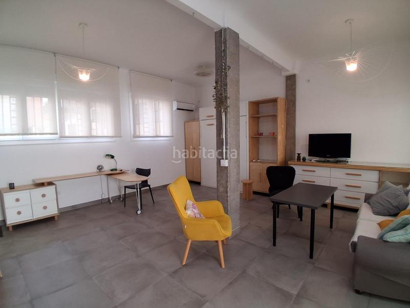 Foto b741d895-858b-4daf-86d9-188a8193290f. Location appartement avec piscine dans Cruz Roja Sevilla
