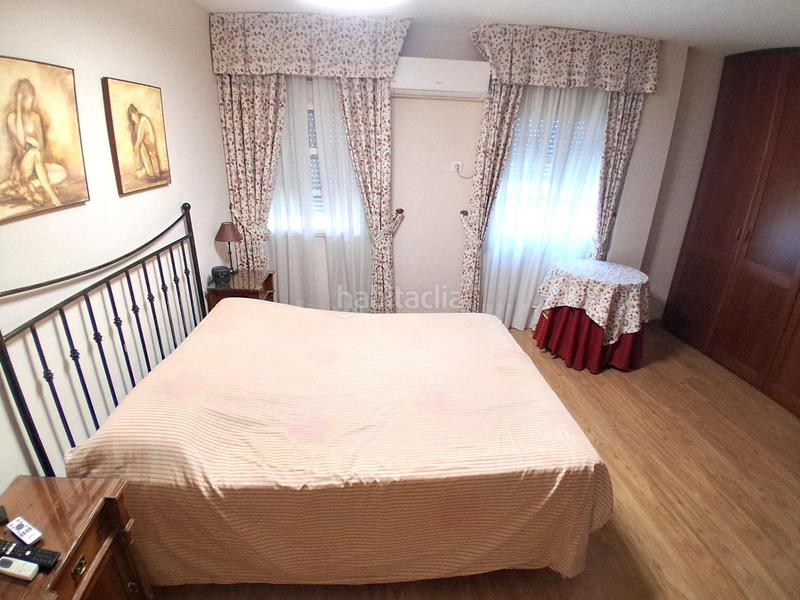 Foto 16df932e-c0e5-4ea4-ba67-b6b0f0b3833d. Dúplex a calle san luis 100 a San Gil Sevilla