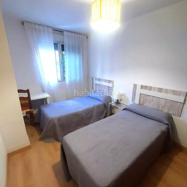 Foto 12fe341f-c4a6-4f26-ac42-ca0b46db7e60. Piso en calle leon xiii 9 piso en jardines de capuchinosleon xiii en Sevilla