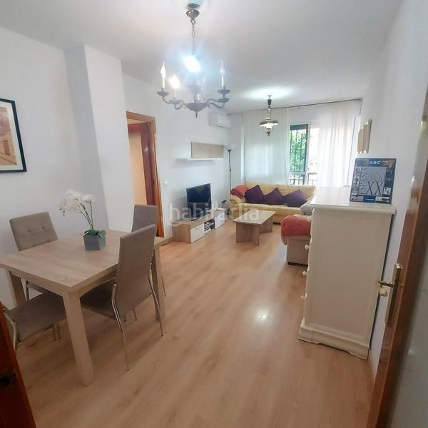 Foto 6161f96b-b749-46ba-a9a6-01f76a42919a. Piso en calle leon xiii 9 piso en jardines de capuchinosleon xiii en Sevilla