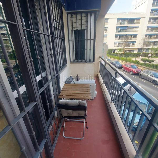 Foto c801c923-1997-440f-8141-614aa050e32f. Piso en calle leon xiii 9 piso en jardines de capuchinosleon xiii en Sevilla