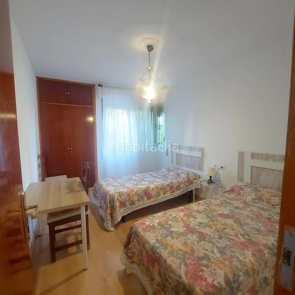 Foto df14b1a9-7a59-4320-86eb-f0c78d17014d. Piso en calle leon xiii 9 piso en jardines de capuchinosleon xiii en Sevilla