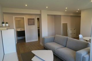 Lloguer Pis  Carrer advocat cirera de l'. Piso con mucha luz reformado