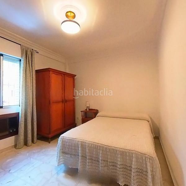 Foto 07aaabd9-9ff0-4cc5-8236-c0e1952ebd47. Flat in El Torrejón - El Cerezo Sevilla