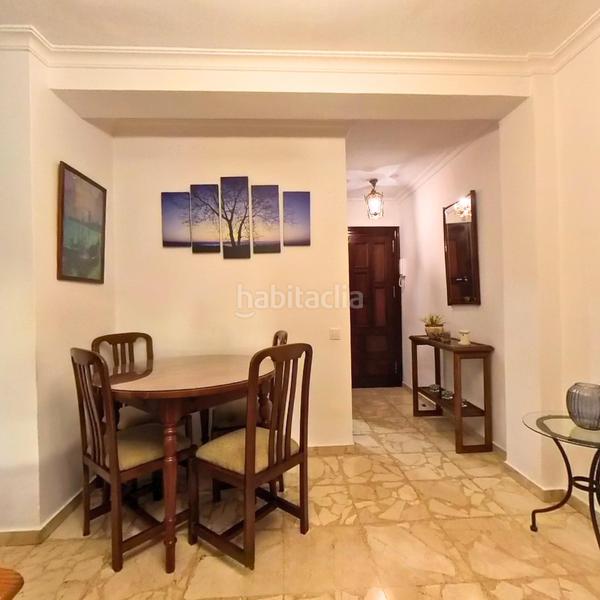 Foto f4f28b12-a022-429b-825e-d424d226d39b. Flat in El Torrejón - El Cerezo Sevilla