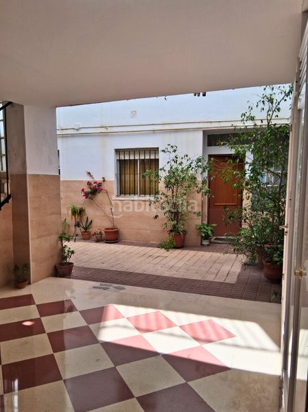 Foto ae907ac9-c35f-4908-bcce-8b7393b411c3. Duplex in Santa Catalina Sevilla