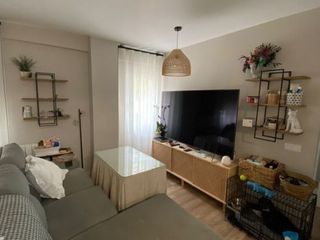 Appartement à Triana Oeste. Piso con 2 habitaciones con calefacción y aire acondicionado