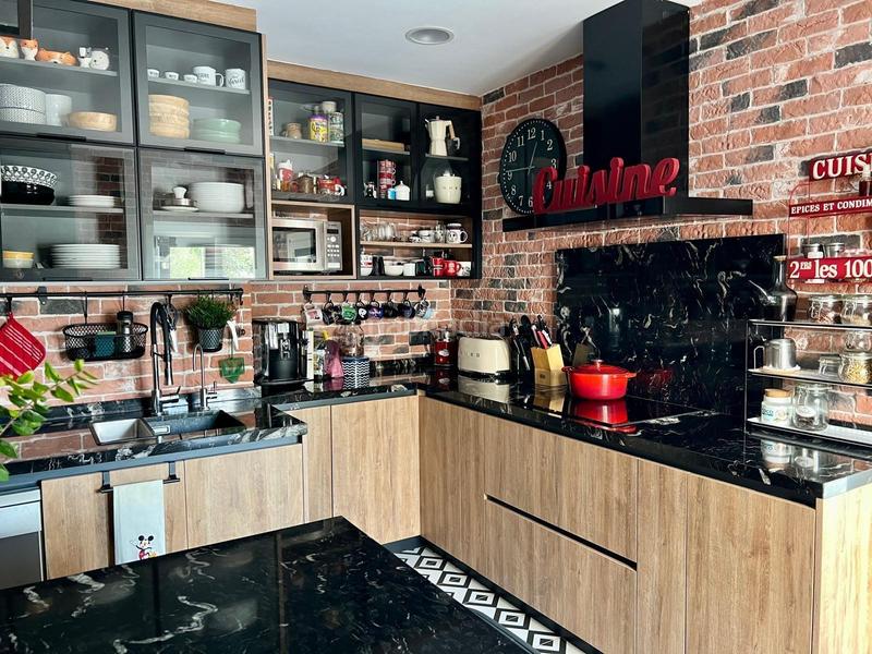 Foto 3e5bd793-d5d8-4a1b-8d83-6c8f90ba08bf. Chalet con camino piscina in Campos