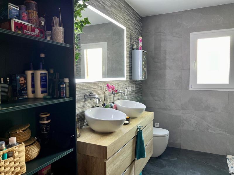 Foto a37cbd22-7c64-4c5c-a510-6b62ccb0edaa. Chalet con camino piscina in Campos