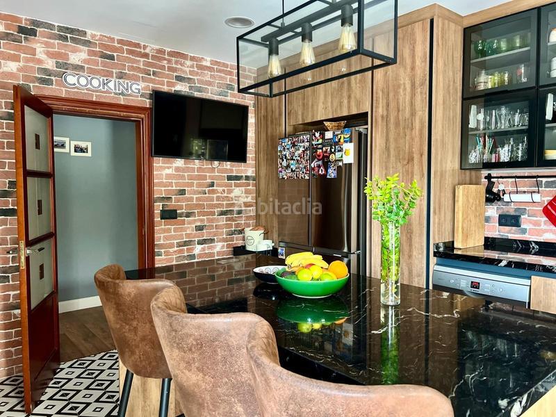 Foto a6ba8135-f352-4e85-b49c-cc7a6f4f14ab. Chalet con camino piscina in Campos