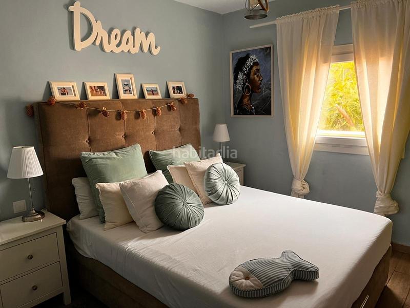 Foto a7175737-de38-4837-a28e-cdc030b04571. Chalet con camino piscina in Campos