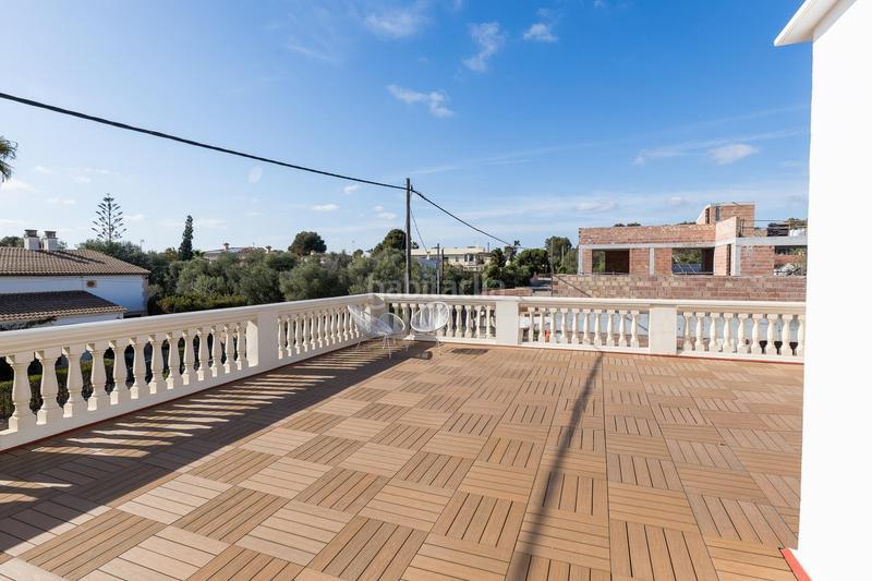 Foto b854fee2-136b-4294-80f2-fd20941af610. Chalet con camino piscina in Campos