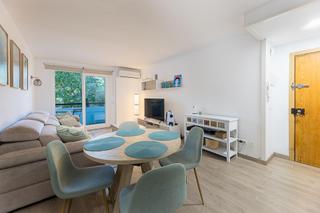 Pis  Carrer de salvador dal. Fantstico piso reformado con terraza en planta en son cotoner 