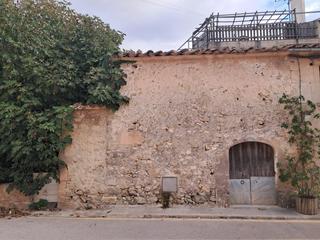 Casa pareada  Carrer de petra. ?? casa de pueblo con encanto y gran potencial en sant joan ??