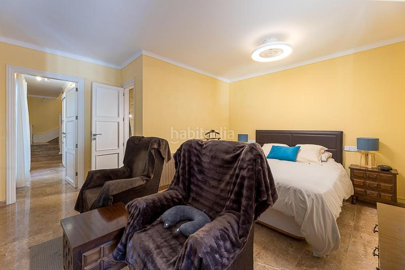 Foto 01eccd52-07d3-4f40-8f42-39bace3fdbea. Casa aparellada amb xemeneia calefacció piscina a Calvià