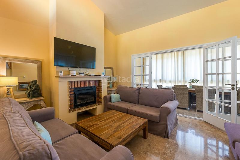 Foto decd9525-5158-4d28-bce8-afdcd9da5911. Casa aparellada amb xemeneia calefacció piscina a Calvià