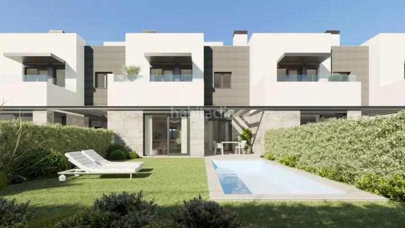 Foto 1801d4f7-3213-407e-ba46-00a16cf27303. Semi detached house with parking pool in Les Maravelles Palma de Mallorca
