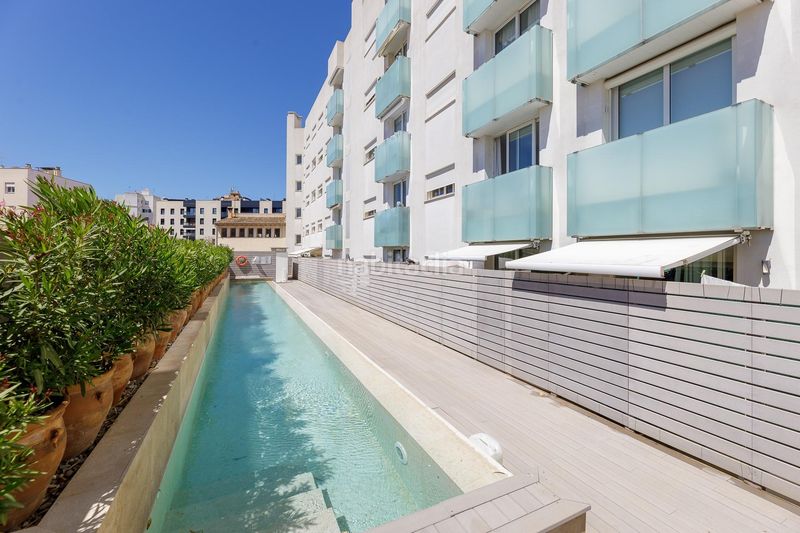 Foto c82d8019-1245-4cc0-8adb-d1358350eace. Pis amb calefacció aparcament piscina a Marquès de Fontsanta Palma de Mallorca