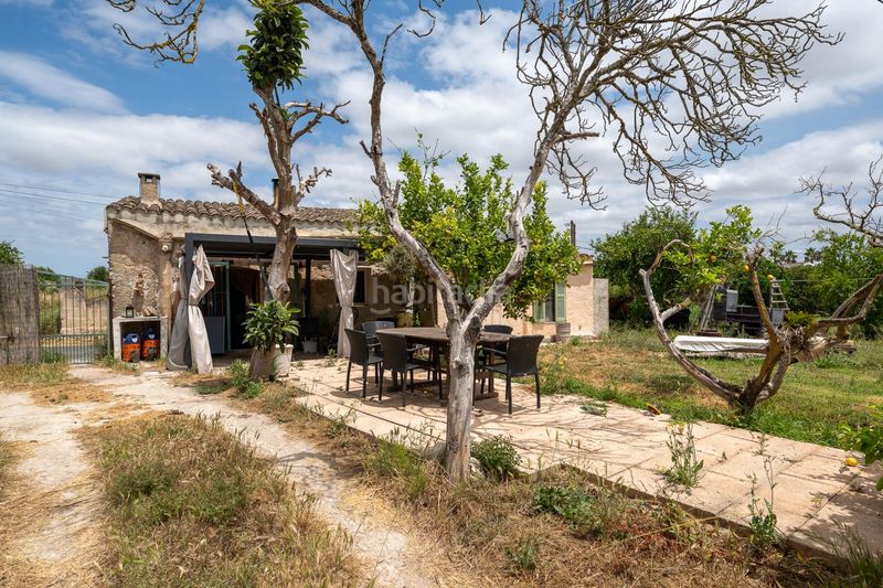 Foto ee6b0e3b-8841-46ea-ae66-f0b34d53d480. Masia a Sant Joan