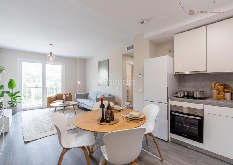 Foto 2ccc2e64-460d-48af-8345-7b1daeb3670f. Lloguer pis amb aparcament piscina a El Atabal Málaga