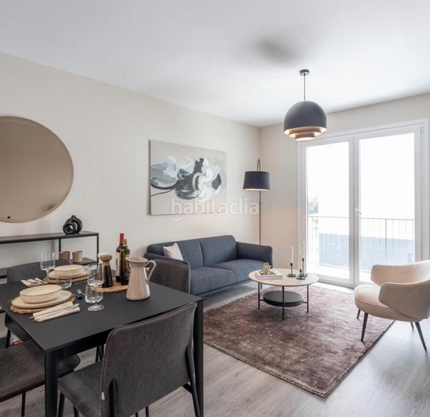 Foto 65ac54fb-3a87-48b8-bba9-34f5595ba265. Lloguer pis amb aparcament piscina a El Atabal Málaga