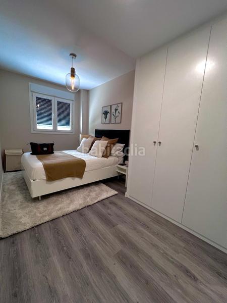 Foto 16087f6a-7c83-410b-83ac-392ad17e14af. Location appartement avec parking piscine dans El Atabal Málaga