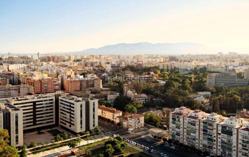 Foto 540867f4-c3a0-4385-8f9e-3e7cd572c987. Etagenwohnung mit parking pool in Martiricos - La Roca - La Rosaleda Málaga