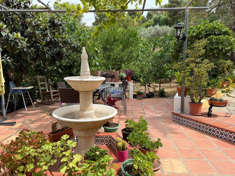 Foto b8a4fa27-4feb-4fb7-9f5a-b95b22d39c87. Xalet amb aparcament piscina a Limonar Málaga