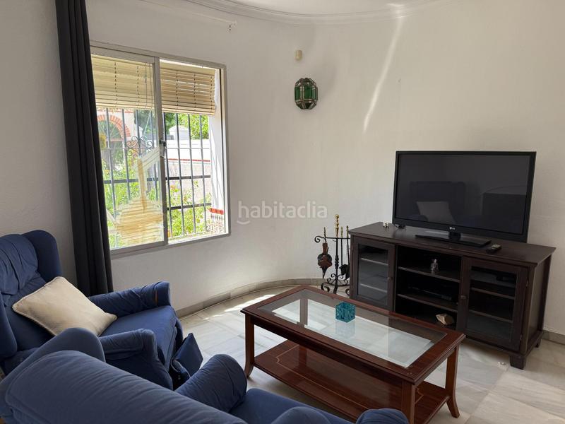 Foto 340f6cec-8942-459a-a7b3-60556a8e23dd. Maison jumelée avec parking dans Guadalmar Málaga