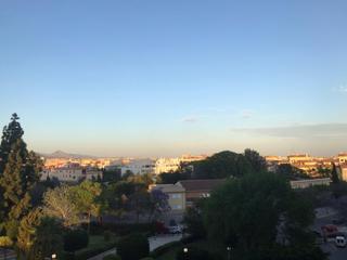 Pis  Avenida jenofonte. Piso en zona cnsul