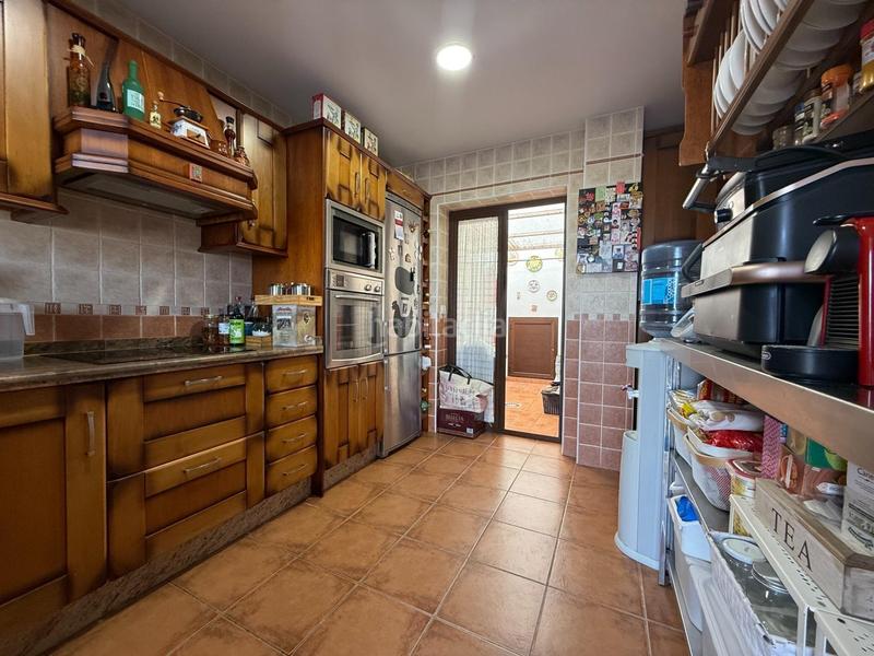 Foto 1178b58e-3a00-4fa4-8fdf-927490659f71. Casa adossada amb aparcament piscina a Fuente Alegre - El Chaparral - Los Morales Málaga