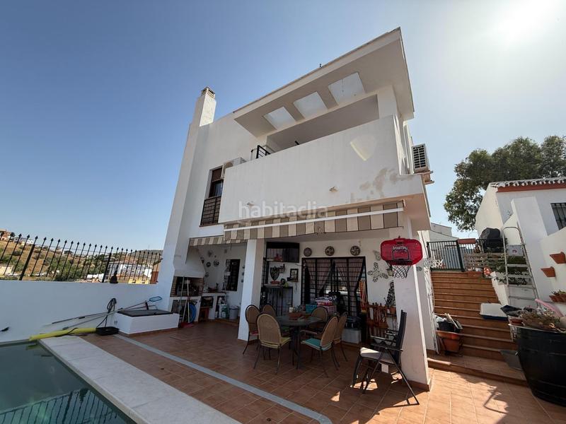 Foto d42b96c1-5e84-4ea8-8b74-0d3b494a3a19. Casa adossada amb aparcament piscina a Fuente Alegre - El Chaparral - Los Morales Málaga