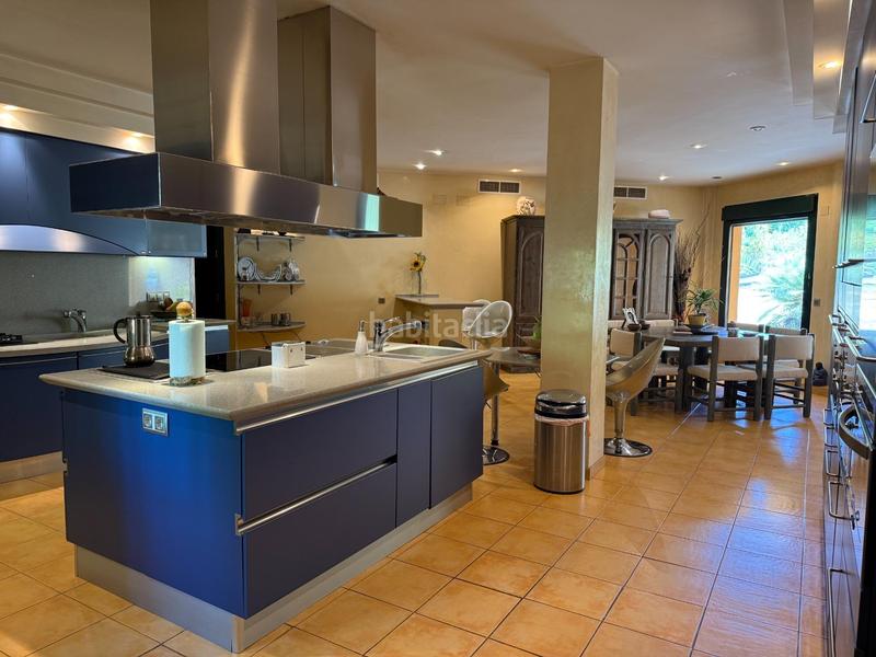 Foto 164c5e6a-c3ab-4193-a780-684570c84cc0. Chalet  independiente en venta en Gelves