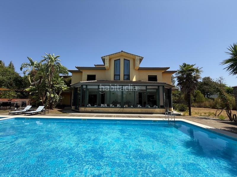 Foto 364e2809-c3eb-4a41-ac20-1f7f79a7e66e. Chalet  independiente en venta en Gelves