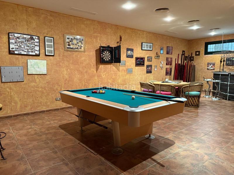 Foto 68484c2b-d96a-4226-888d-87f6a0cf66f2. Chalet  independiente en venta en Gelves