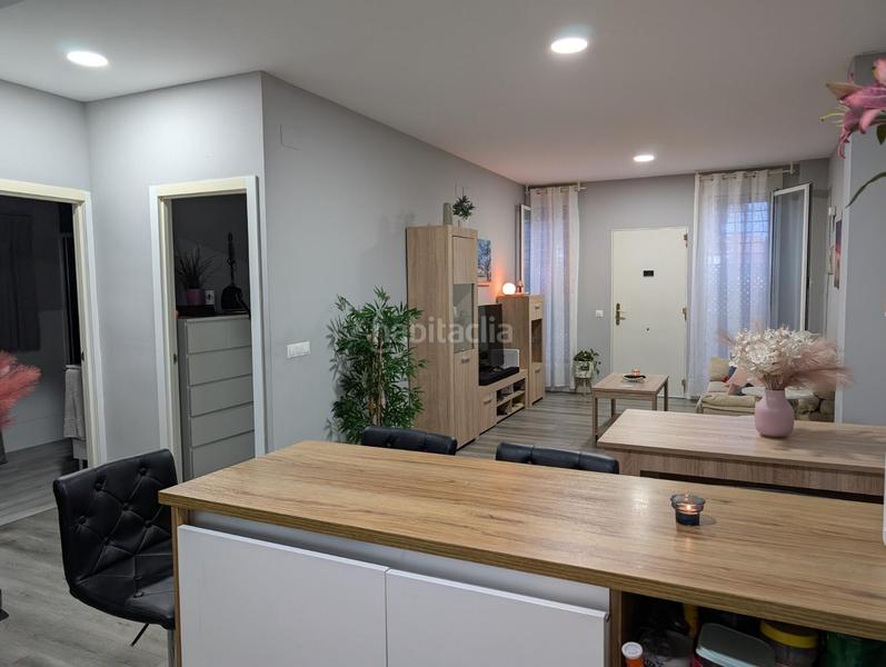 Foto 2fe64778-b714-4c03-8dae-03ff4aa719f1. Dúplex  a la venta en santa cristina en Santa Cristina - San Rafael Málaga