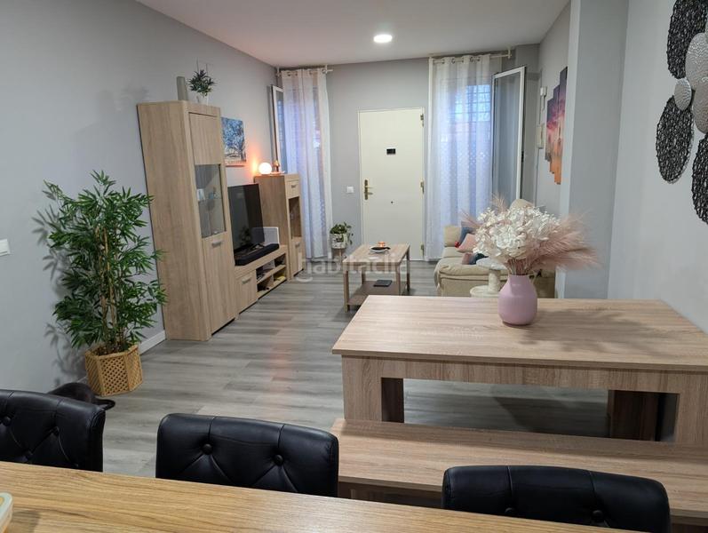 Foto 4f531bfb-03d9-451a-8485-30d9595dfaf7. Dúplex  a la venta en santa cristina en Santa Cristina - San Rafael Málaga