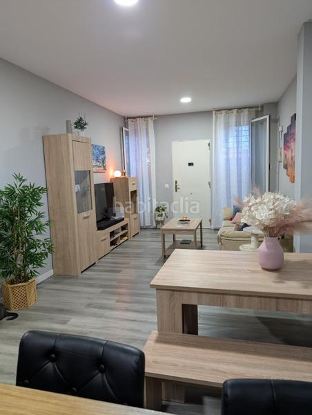 Foto be5cf3ff-5669-4912-939c-f8f409ebd58f. Dúplex  a la venta en santa cristina en Santa Cristina - San Rafael Málaga
