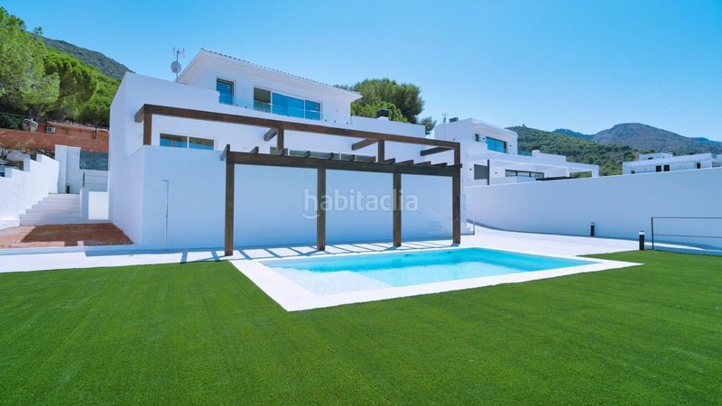 Foto 2e633152-4be5-44ea-87a1-a8291b226968. Xalet amb aparcament piscina a Pinos de Alhaurín Alhaurín de la Torre