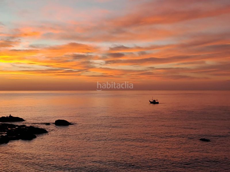 Foto 10a712dc-3b7c-4fa8-bbde-a5188ceaa47a. Piso vivienda única en primerísima línea con vistas de crucero en Benalmádena