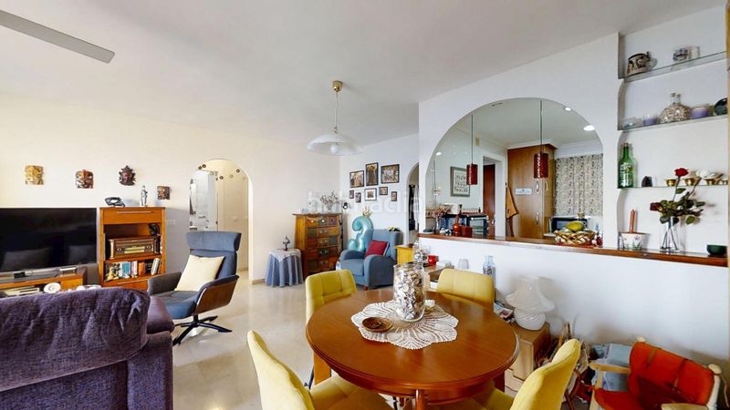 Foto 2254dfb1-4988-4791-800d-1589ef427841. Piso vivienda única en primerísima línea con vistas de crucero en Benalmádena