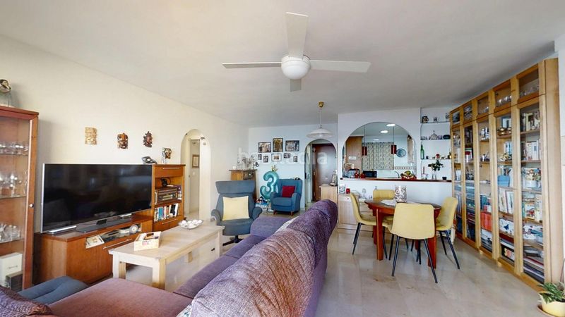 Foto 679eadde-ae85-4746-92f7-c0b2a0125639. Piso vivienda única en primerísima línea con vistas de crucero en Benalmádena