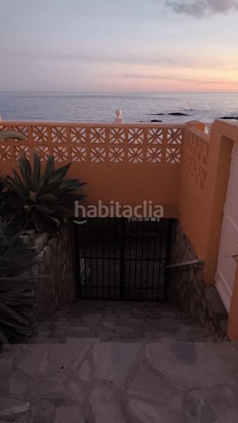 Foto 77b8f890-ade5-41ac-9e04-a3075e5e646e. Piso vivienda única en primerísima línea con vistas de crucero en Benalmádena