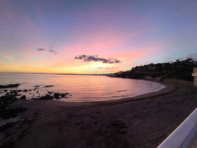 Foto b046d9c6-de35-4f06-9204-6a992e4a0441. Piso vivienda única en primerísima línea con vistas de crucero en Benalmádena