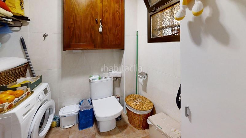 Foto fdd9b04c-aa77-41d6-ad2f-23945dcdc63b. Piso vivienda única en primerísima línea con vistas de crucero en Benalmádena