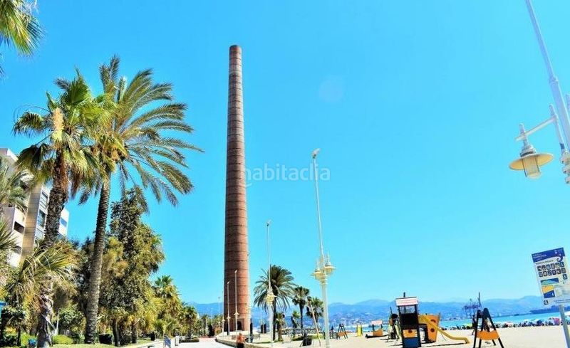 Foto d7cd20e2-eb0a-4ff7-80d5-325ec53c27fc. Pis amb aparcament piscina a Paseo Marítimo Oeste - Pacífico Málaga