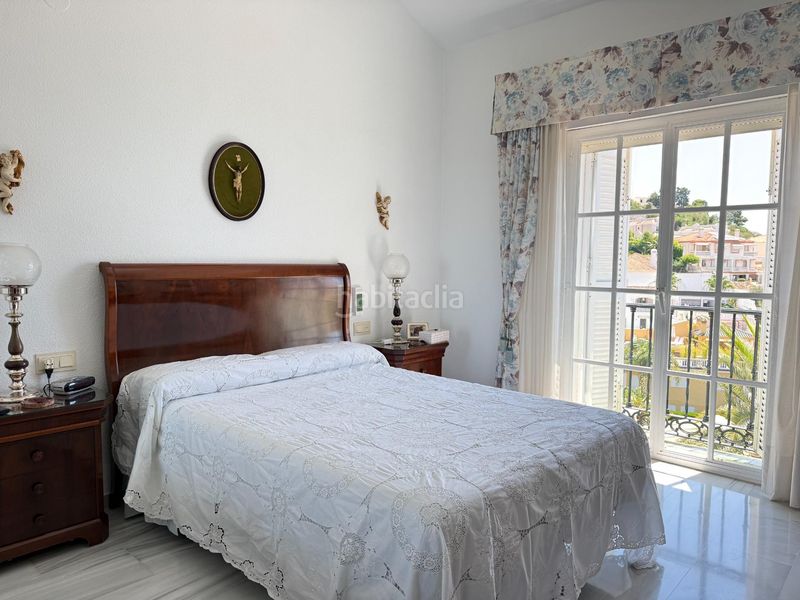 Foto 39124f27-7915-4935-b9d6-809563d69672. Casa aparellada amb calefacció aparcament piscina a Málaga